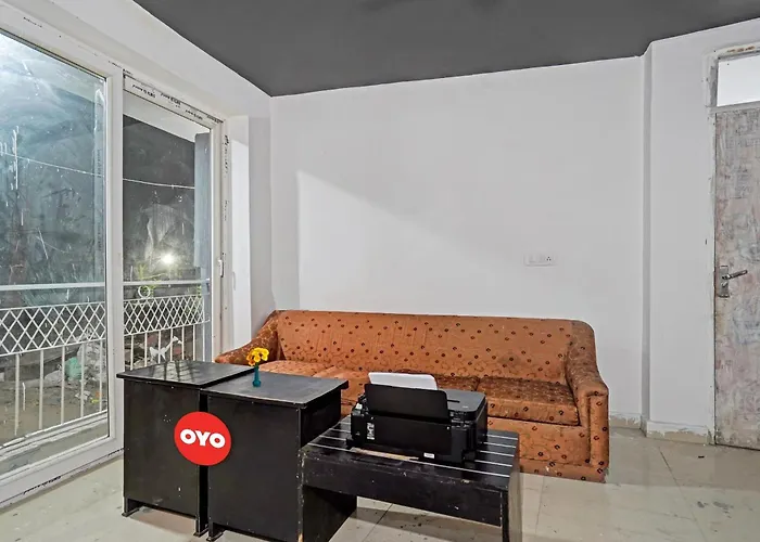 Hotel O Sunrise Villa New Delhi